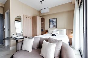 Charlie Window Moema