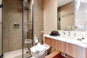 Charlie Window Moema