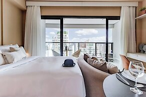 Charlie Window Moema