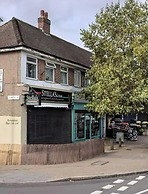 Apartment-sleeps4-parking-balcony