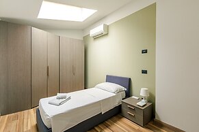 Rentopolis Apartments - Palazzo Candiani