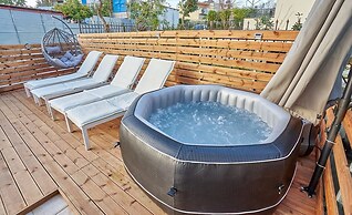 Middle Of Crete Apartment