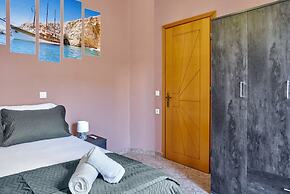 Middle Of Crete Apartment