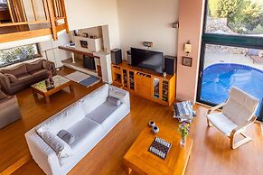 Villa Evakri With Private Swimming Pool BBQ