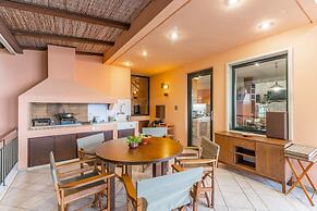 Villa Evakri With Private Swimming Pool BBQ