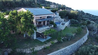 Villa Evakri With Private Swimming Pool BBQ