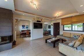 Luxury Villa Kopsas