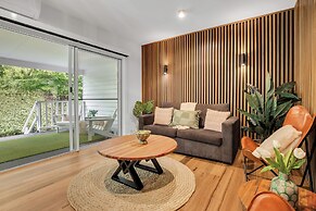 Bright on the River Mystic Apartment 2