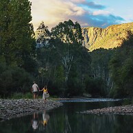 Bright on the River Mystic Apartment 2