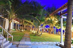 Waikiki Lagi Beach Homestay & restaurant