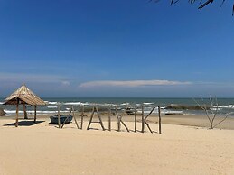 Waikiki Lagi Beach Homestay & restaurant