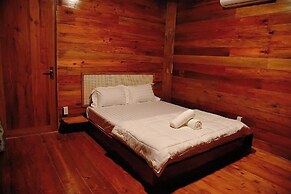 Waikiki Lagi Beach Homestay & restaurant