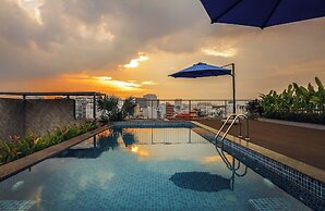 DHTS Business Hotel & Apartment