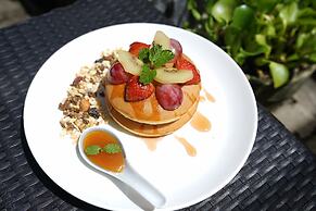 Tattva Uluwatu, Surf & Yoga