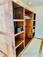 Tattva Uluwatu, Surf & Yoga