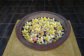 Tattva Uluwatu, Surf & Yoga