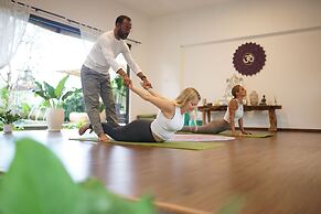 Tattva Uluwatu, Surf & Yoga