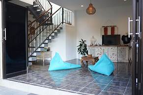 Tattva Uluwatu, Surf & Yoga