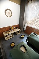 Tattva Uluwatu, Surf & Yoga