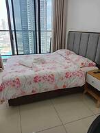 Trion Suites KL By DSM