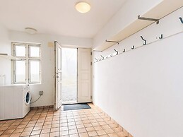 8 Person Holiday Home in Roslev