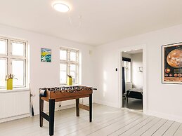 8 Person Holiday Home in Roslev