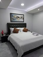 Fields Hotel Carousel