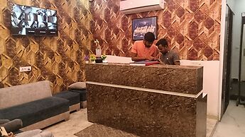 HOTEL DV PLAZA INN Near Delhi Airport