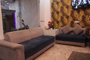 HOTEL DV PLAZA INN Near Delhi Airport