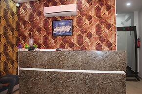HOTEL DV PLAZA INN Near Delhi Airport