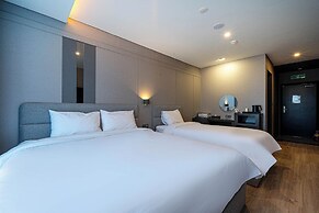 The Western Busan Hotel by StayNEO