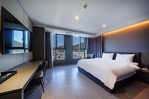 The Western Busan Hotel by StayNEO