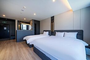 The Western Busan Hotel by StayNEO