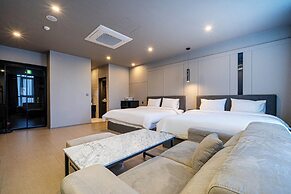The Western Busan Hotel by StayNEO