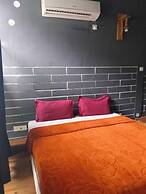 Crestwood Kasauli Heights