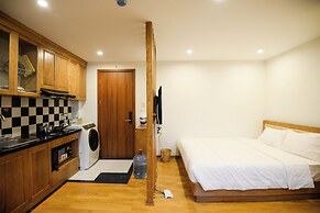 Wendy apartment 39LL