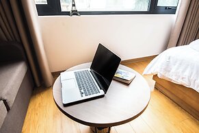 Wendy apartment 39LL