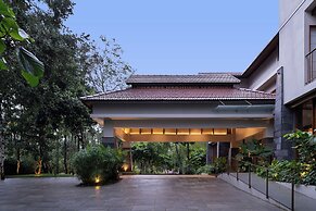 Sterling Lontano Waterfront Wayanad