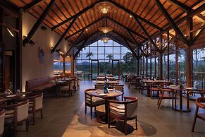 Sterling Lontano Waterfront Wayanad