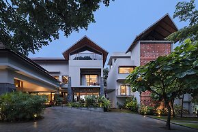 Sterling Lontano Waterfront Wayanad