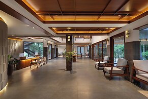 Sterling Lontano Waterfront Wayanad