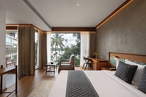 Sterling Lontano Waterfront Wayanad