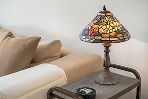 Chic Bright Urban Escape by Sea N' Rent