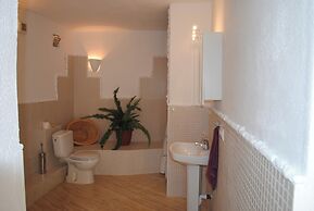 Luxury 5 Bed Mountain Views Heated Pool Games Room