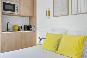 JIJI Suites