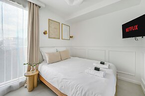 JIJI Suites