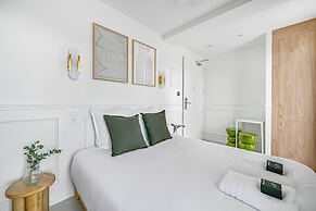 JIJI Suites