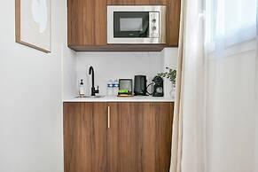 JIJI Suites