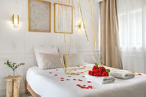JIJI Suites