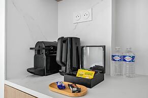 JIJI Suites